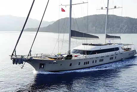 bodrum lo yacht di lusso a 7 cabine 