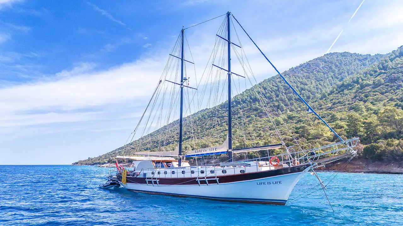 caicco barca life is life bodrum 