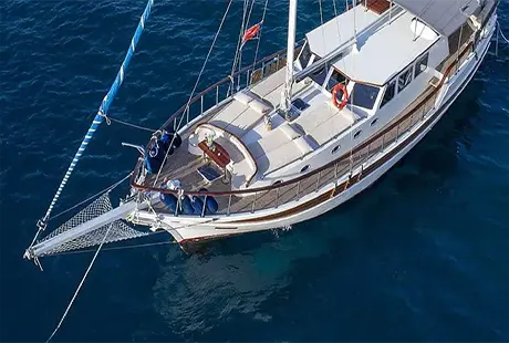 karaca barca in affitto 
