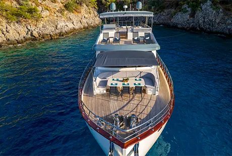alegria yacht exterior foredeck overview