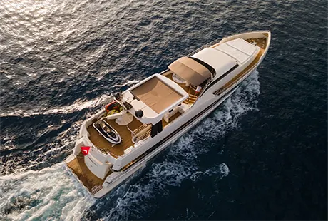 crociera in yacht a motore 