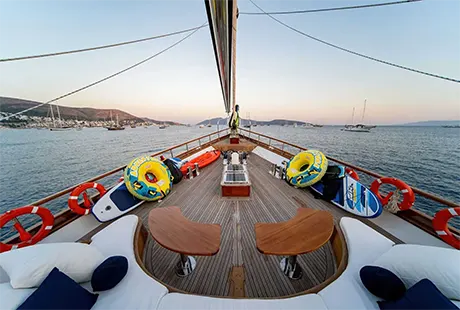 sport acquatici caicco barca babylon